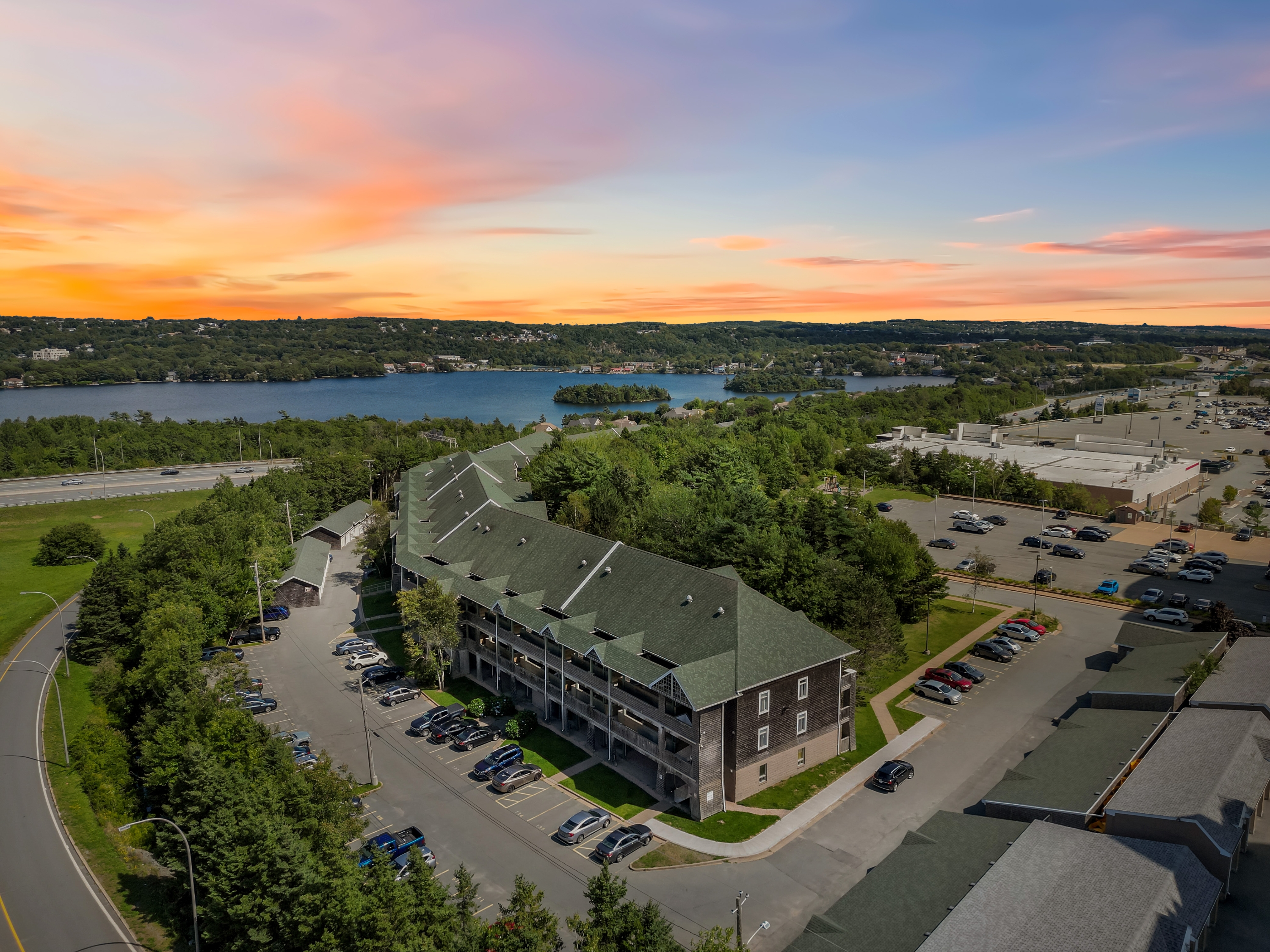 Property main image